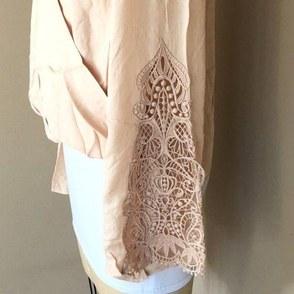 The Jetset Diaries Hyacinth Top Revolve in Blossom - Picture 8 of 12